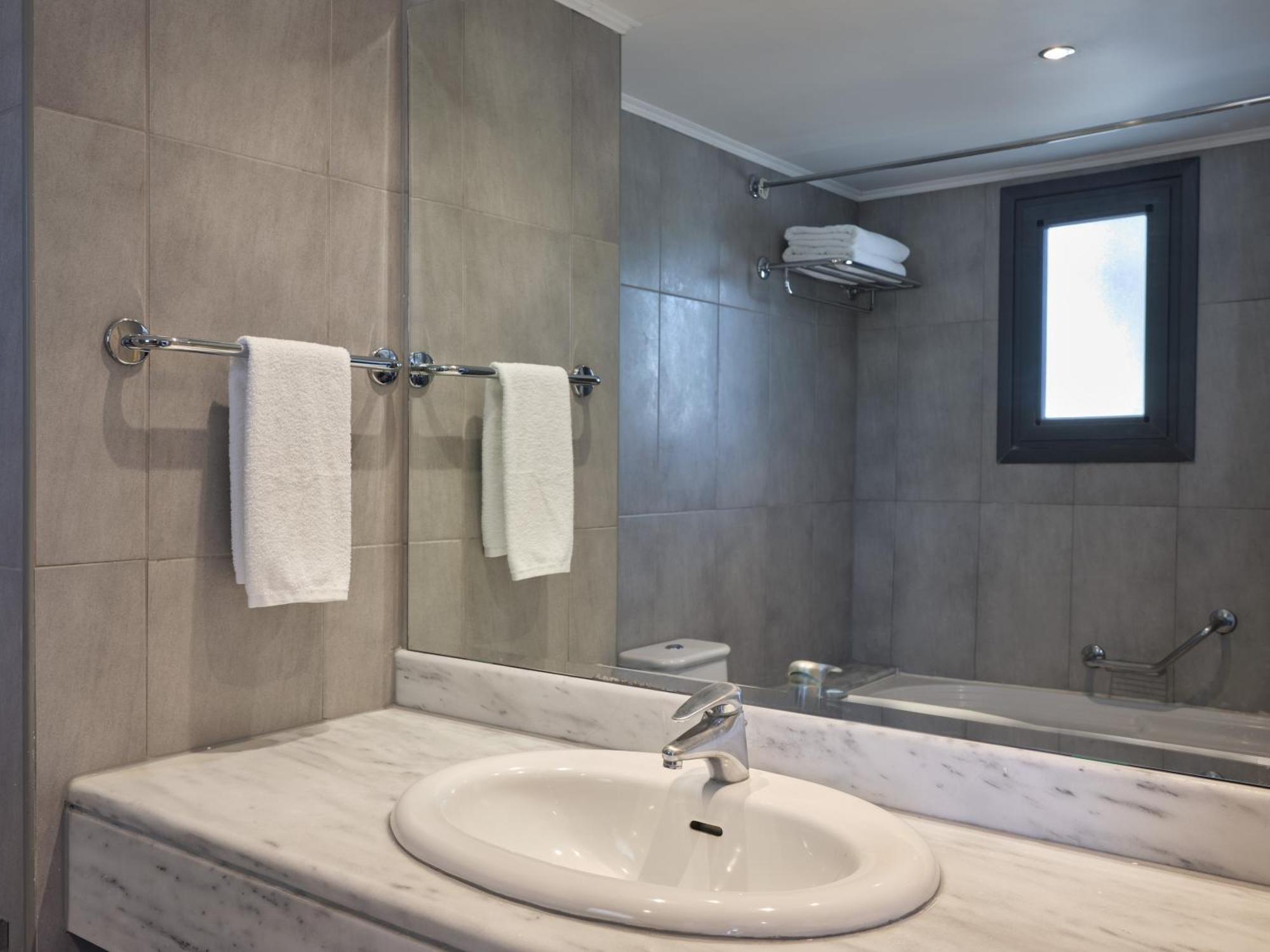 Atlantica Mikri Poli Rhodes 4* Kolymbia