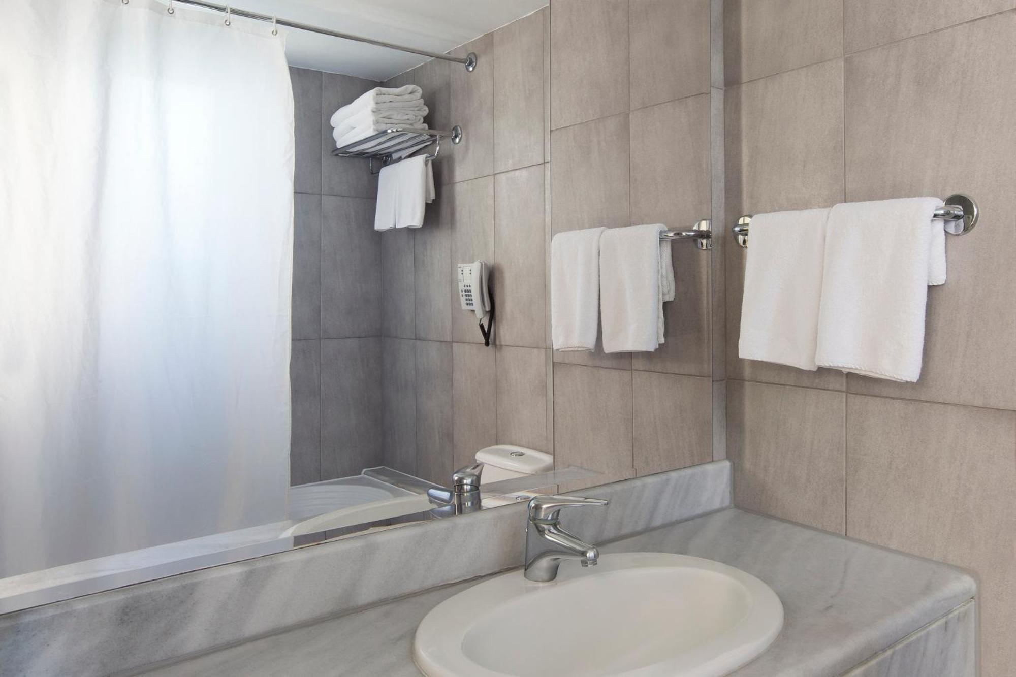 Hotel Atlantica Mikri Poli Rhodes 4*